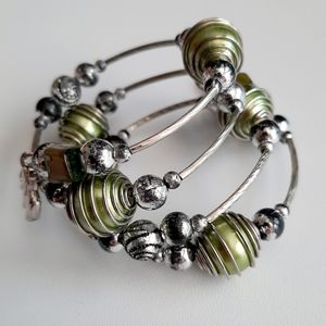 🎁**Free Gift w Purchase**Memory Wire Bracelet